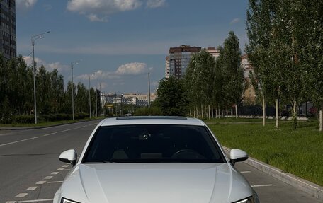 Audi A4, 2019 год, 3 000 000 рублей, 1 фотография