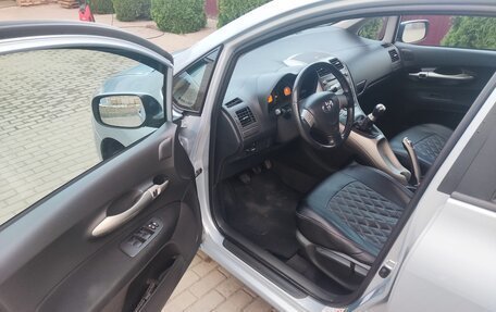 Toyota Auris II, 2008 год, 865 000 рублей, 9 фотография