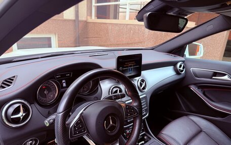 Mercedes-Benz GLA, 2016 год, 2 750 000 рублей, 10 фотография
