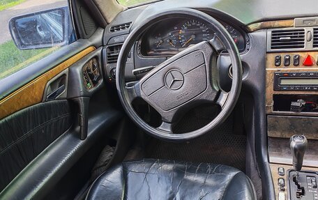 Mercedes-Benz E-Класс, 1999 год, 235 000 рублей, 9 фотография