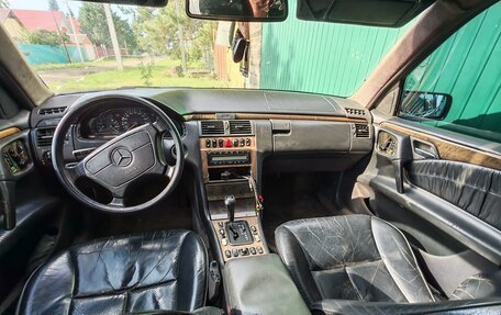 Mercedes-Benz E-Класс, 1999 год, 235 000 рублей, 10 фотография