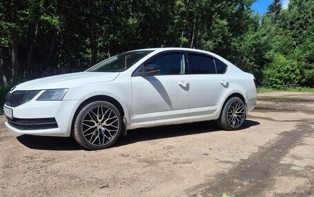 Skoda Octavia, 2017 год, 985 000 рублей, 6 фотография