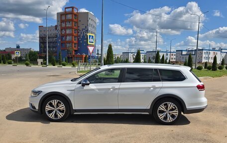 Volkswagen Passat B8 рестайлинг, 2018 год, 3 100 000 рублей, 8 фотография