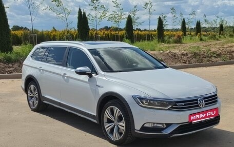Volkswagen Passat B8 рестайлинг, 2018 год, 3 100 000 рублей, 3 фотография