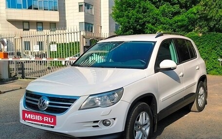 Volkswagen Tiguan I, 2011 год, 1 145 000 рублей, 3 фотография