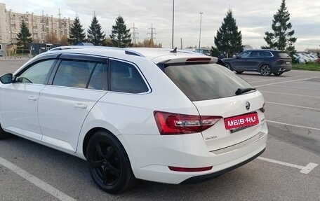 Skoda Superb III рестайлинг, 2018 год, 2 980 000 рублей, 14 фотография