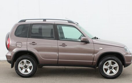 Chevrolet Niva I рестайлинг, 2019 год, 820 000 рублей, 8 фотография