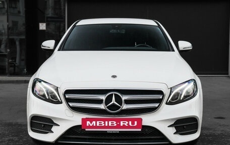 Mercedes-Benz E-Класс, 2020 год, 3 685 000 рублей, 2 фотография