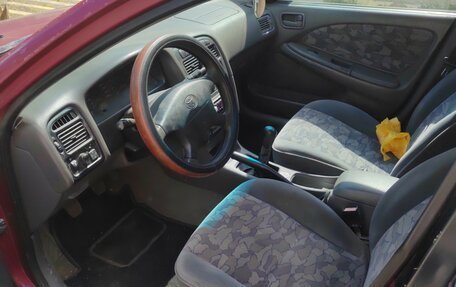 Toyota Avensis III рестайлинг, 1998 год, 270 000 рублей, 7 фотография