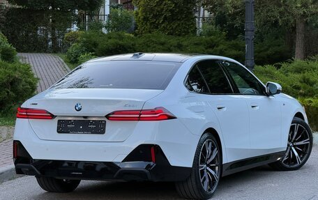 BMW 5 серия, 2024 год, 7 790 000 рублей, 2 фотография
