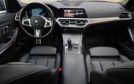 BMW 3 серия, 2021 год, 3 990 000 рублей, 14 фотография