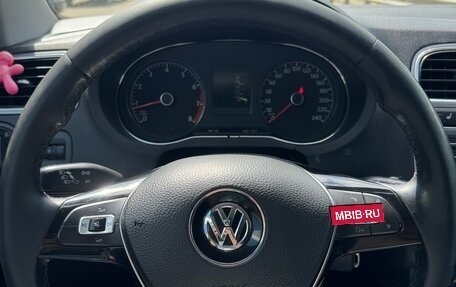 Volkswagen Polo VI (EU Market), 2016 год, 800 000 рублей, 10 фотография