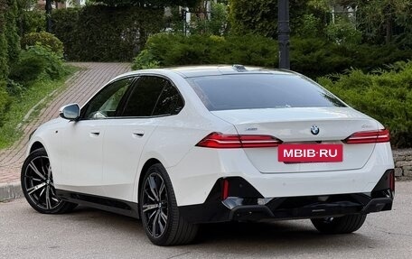 BMW 5 серия, 2025 год, 8 290 000 рублей, 16 фотография