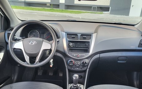 Hyundai Solaris II рестайлинг, 2016 год, 730 000 рублей, 10 фотография