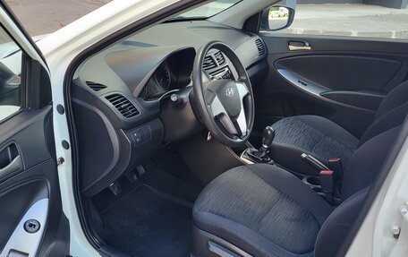 Hyundai Solaris II рестайлинг, 2016 год, 730 000 рублей, 12 фотография