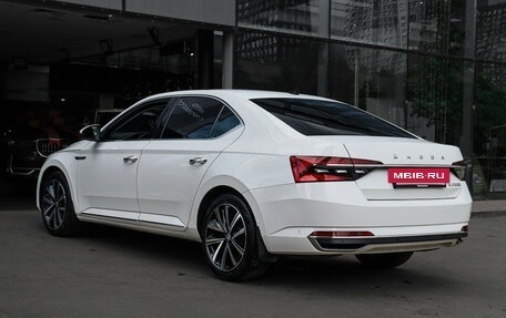 Skoda Superb III рестайлинг, 2020 год, 2 699 000 рублей, 7 фотография