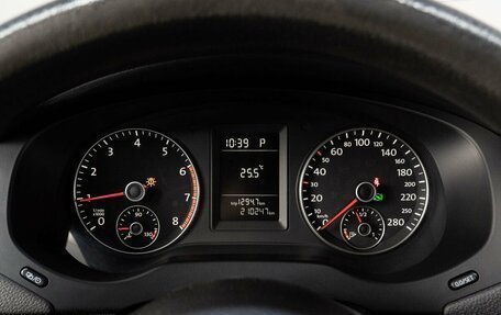 Volkswagen Jetta VI, 2013 год, 1 049 000 рублей, 24 фотография