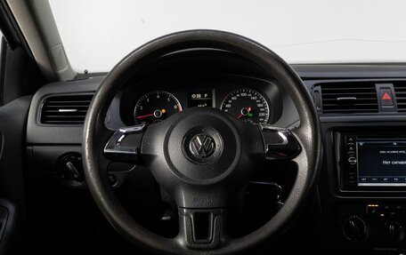 Volkswagen Jetta VI, 2013 год, 1 049 000 рублей, 20 фотография