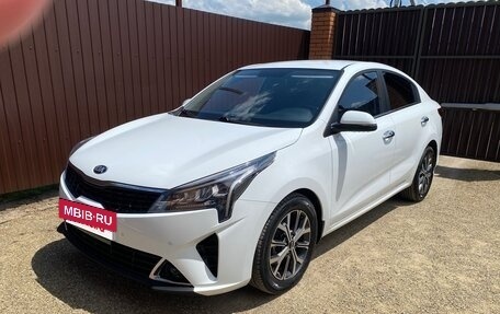 KIA Rio IV, 2020 год, 1 680 000 рублей, 3 фотография