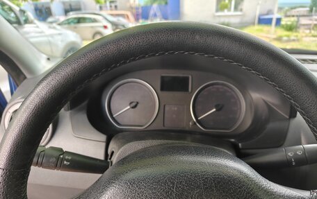 Renault Logan I, 2006 год, 280 000 рублей, 8 фотография