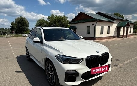 BMW X5, 2020 год, 7 550 000 рублей, 4 фотография