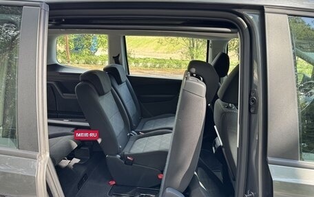 Volkswagen Sharan II, 2019 год, 2 800 000 рублей, 25 фотография