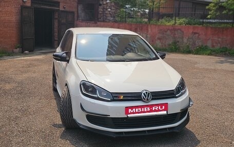 Volkswagen Golf VI, 2011 год, 850 000 рублей, 3 фотография
