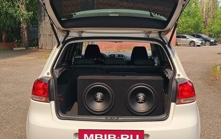 Volkswagen Golf VI, 2011 год, 850 000 рублей, 27 фотография