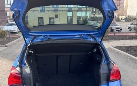 BMW 1 серия, 2018 год, 2 000 000 рублей, 6 фотография