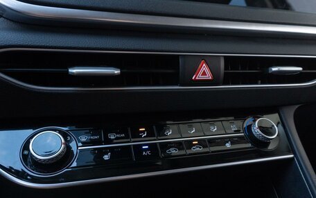 Hyundai Sonata VIII, 2020 год, 2 520 000 рублей, 18 фотография