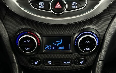 Hyundai Solaris II рестайлинг, 2014 год, 1 039 000 рублей, 21 фотография