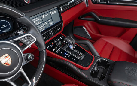 Porsche Cayenne III, 2021 год, 13 900 000 рублей, 20 фотография