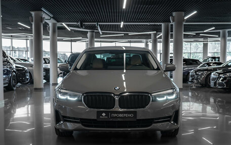 BMW 5 серия, 2021 год, 3 870 000 рублей, 3 фотография