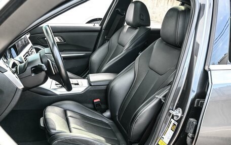 BMW 3 серия, 2022 год, 3 799 000 рублей, 10 фотография