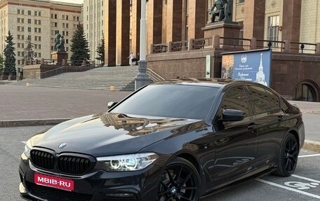 BMW 5 серия, 2019 год, 2 450 000 рублей, 1 фотография