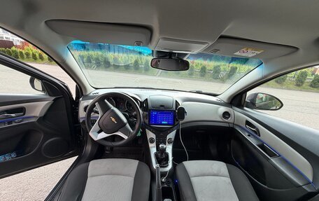 Chevrolet Cruze II, 2014 год, 950 000 рублей, 4 фотография
