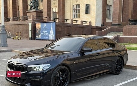BMW 5 серия, 2019 год, 2 450 000 рублей, 4 фотография