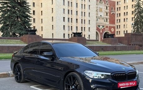 BMW 5 серия, 2019 год, 2 450 000 рублей, 10 фотография