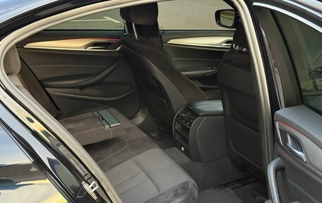 BMW 5 серия, 2019 год, 2 450 000 рублей, 19 фотография