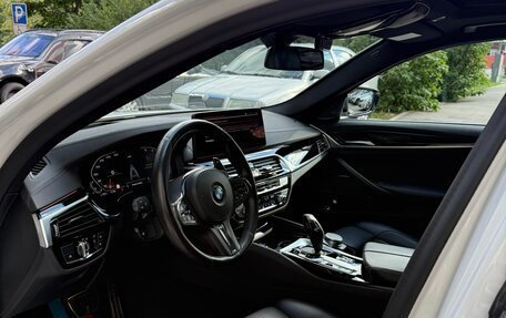 BMW 5 серия, 2021 год, 4 800 000 рублей, 8 фотография