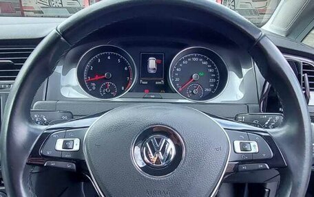 Volkswagen Golf VII, 2016 год, 1 890 000 рублей, 15 фотография