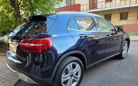 Mercedes-Benz GLA, 2018 год, 2 700 000 рублей, 11 фотография