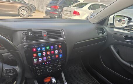Volkswagen Jetta VI, 2012 год, 1 050 000 рублей, 9 фотография