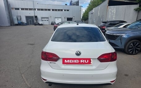 Volkswagen Jetta VI, 2012 год, 1 050 000 рублей, 2 фотография