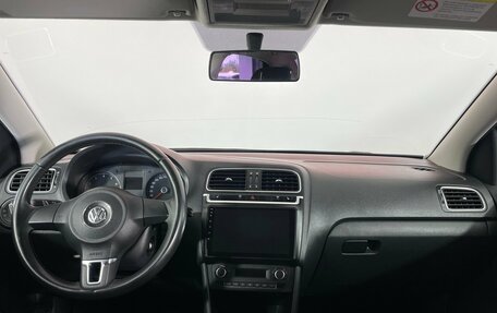 Volkswagen Polo VI (EU Market), 2013 год, 880 000 рублей, 12 фотография