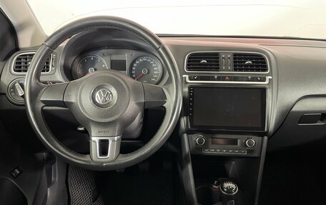 Volkswagen Polo VI (EU Market), 2013 год, 880 000 рублей, 13 фотография