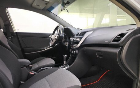 Hyundai Solaris II рестайлинг, 2011 год, 755 000 рублей, 11 фотография