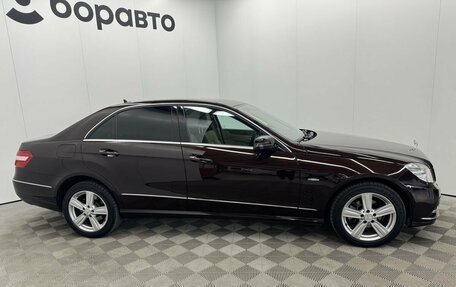 Mercedes-Benz E-Класс, 2011 год, 1 370 000 рублей, 10 фотография