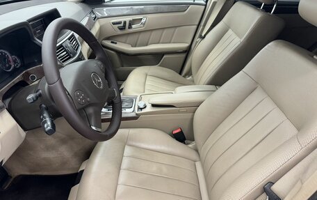 Mercedes-Benz E-Класс, 2011 год, 1 370 000 рублей, 24 фотография