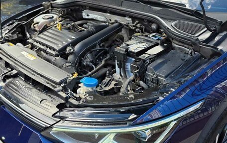 Volkswagen Golf VIII, 2021 год, 3 690 000 рублей, 14 фотография